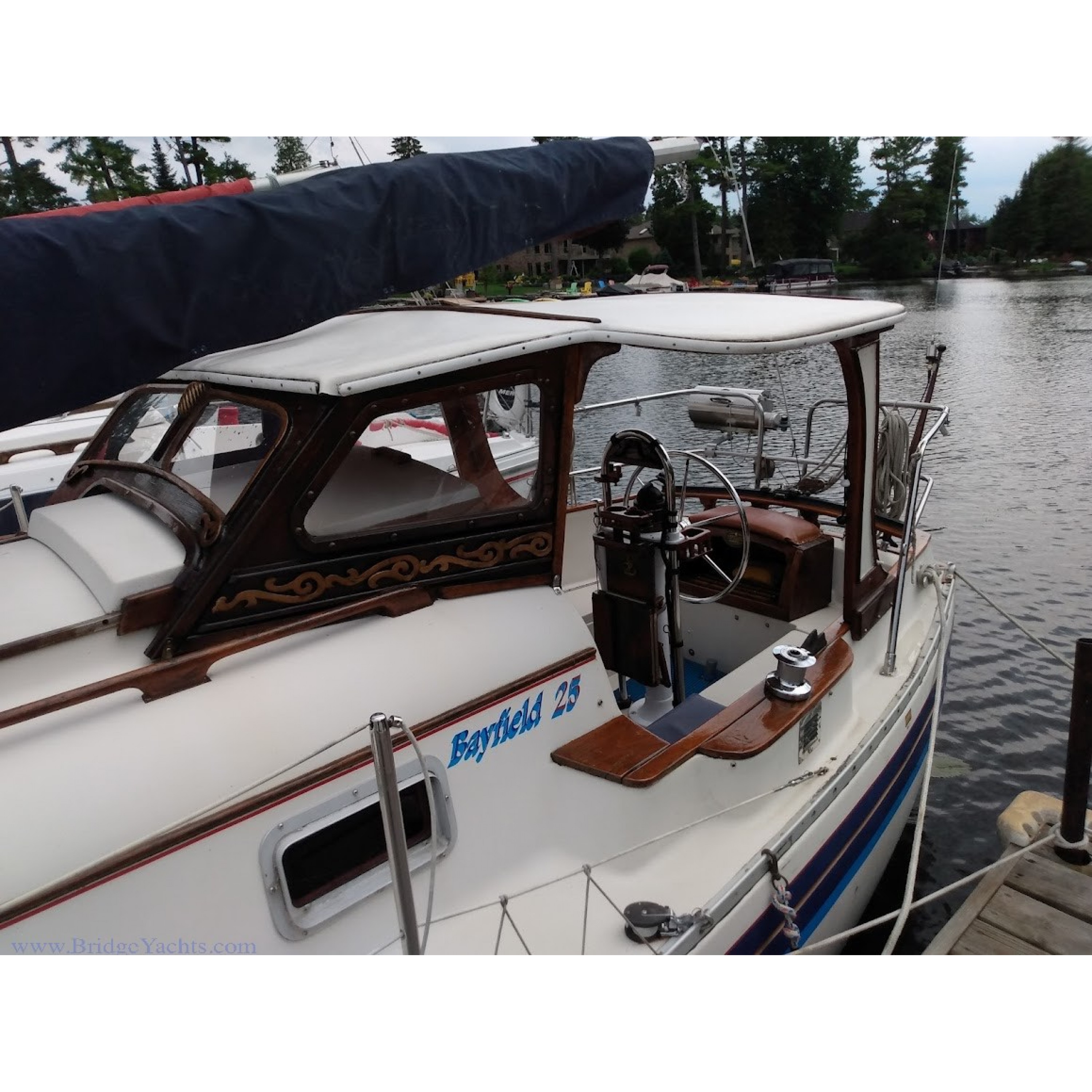 1986 Bayfield 25 Shoreline Cruiser - 25ft