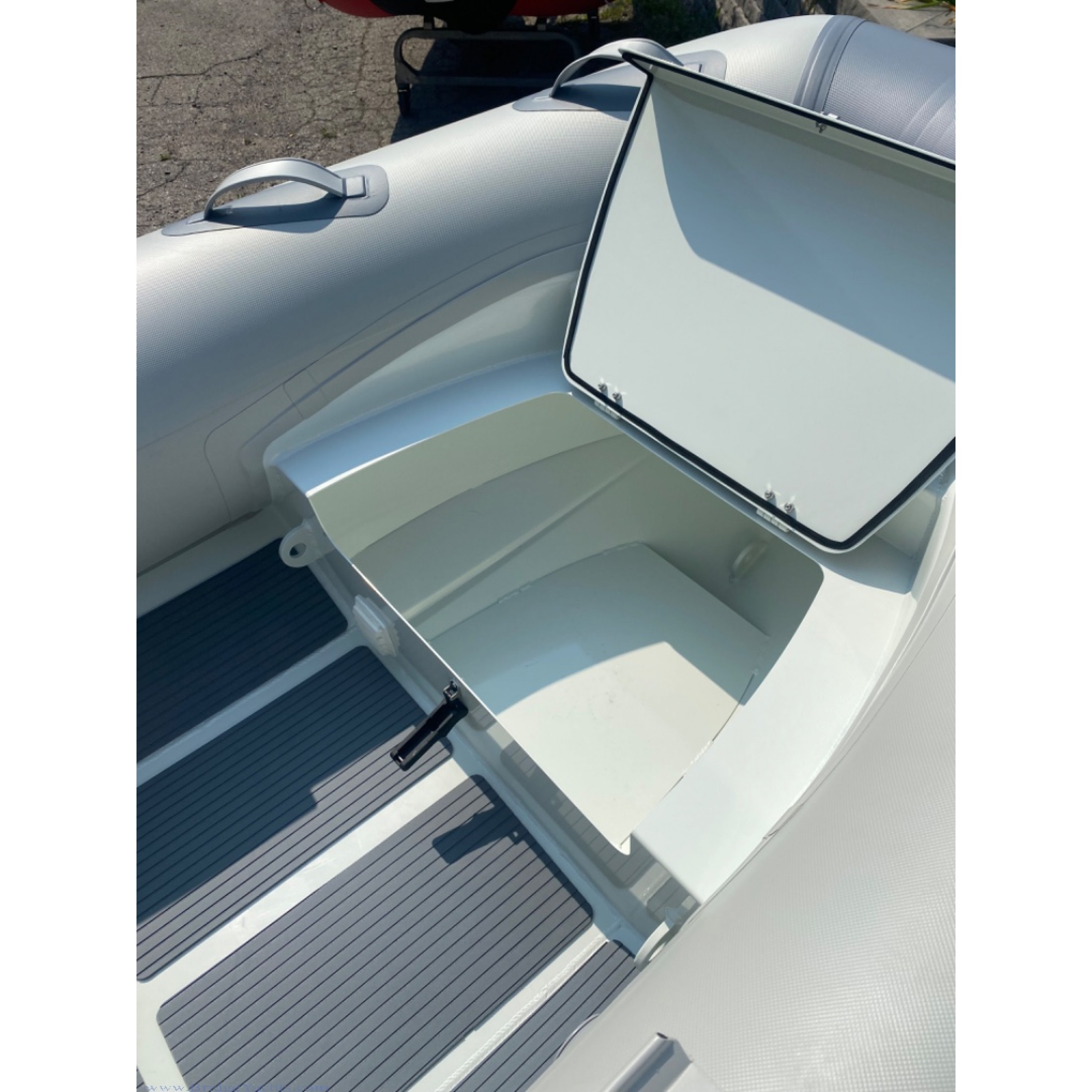 INNOVOCEAN ALD270 DOUBLE-DECK ALUMINUM RIB