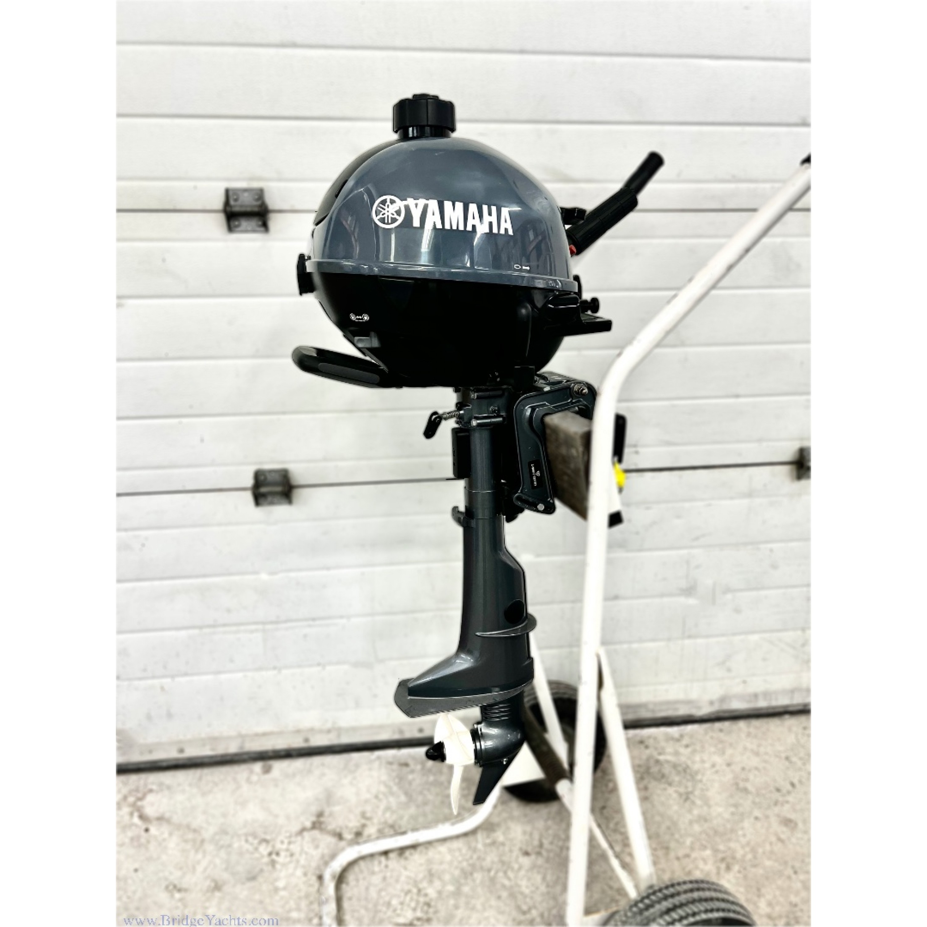 2.5 HP, 2024 YAMAHA OUTBOARD, SHORT SHAFT, TILLER