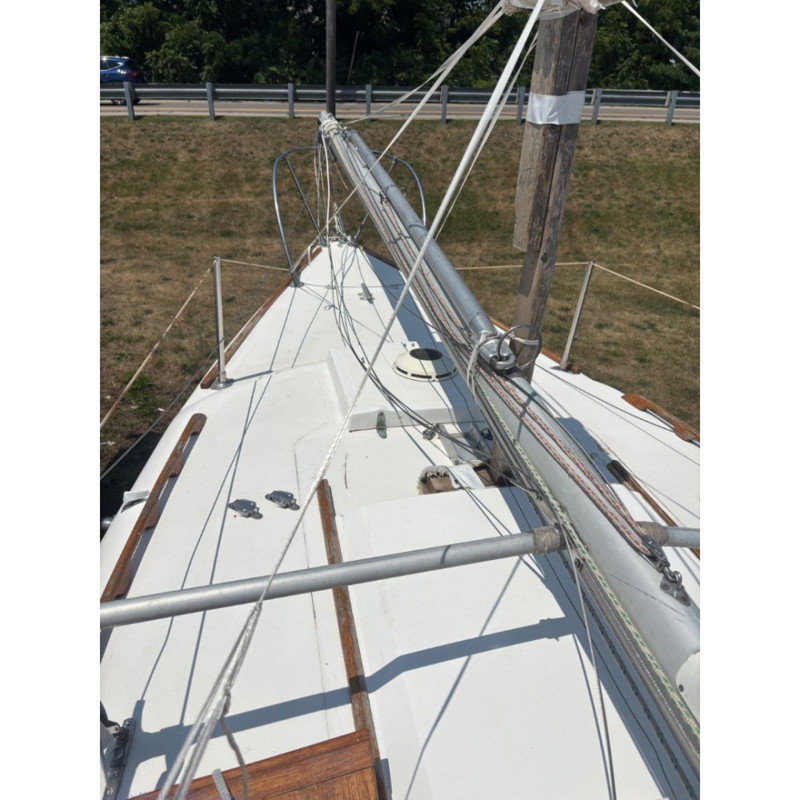 1974 Tanzer 22 Cruising Racing Sailboat