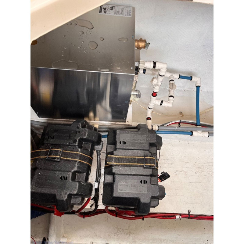 1995 Maxum 2700 SCR
