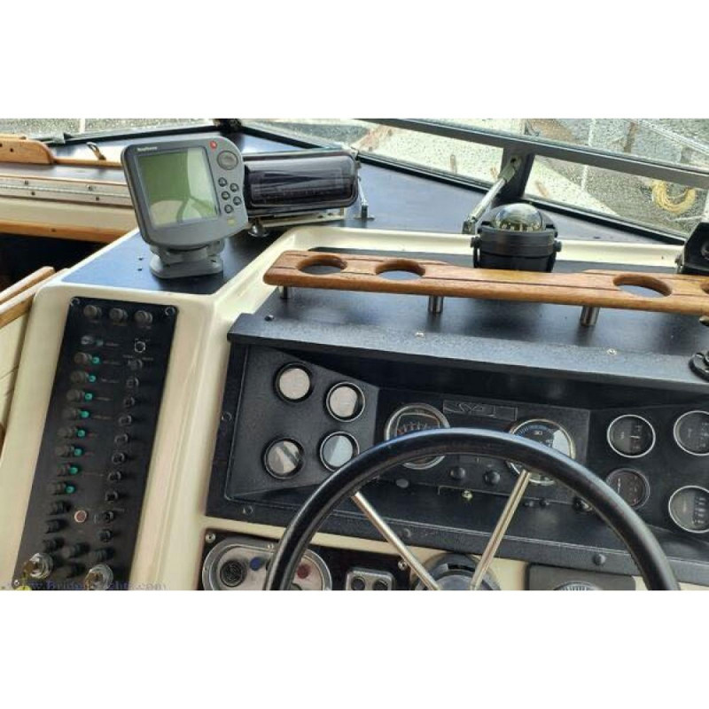 1977 Sea Ray 30 ft Weekender