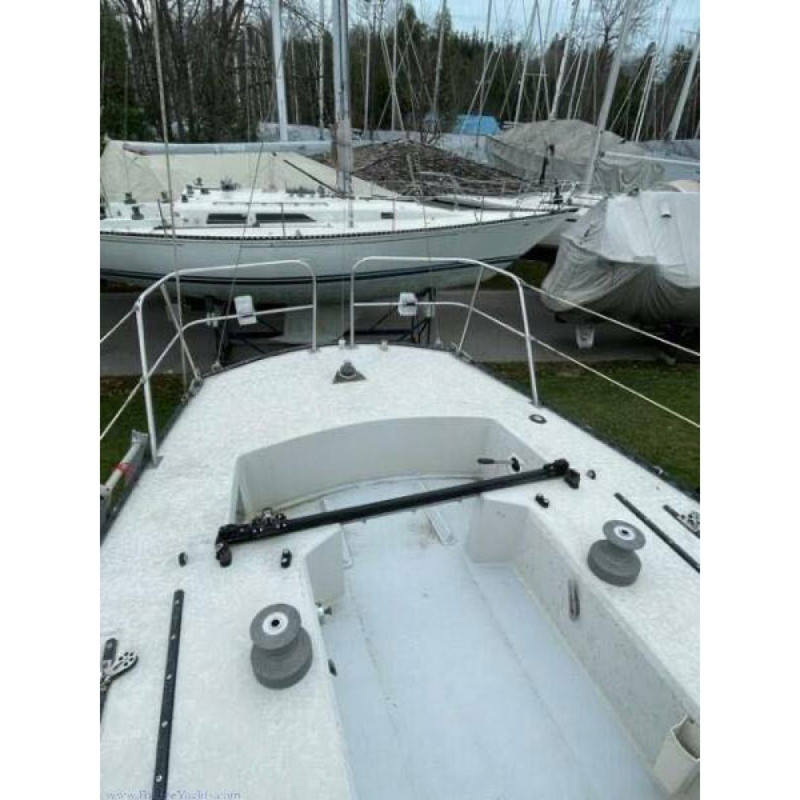 Tiller 17 Dual Console welded aluminum boat