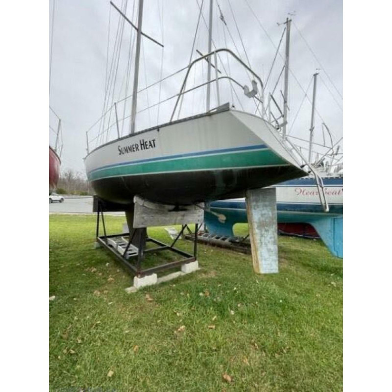 Tiller 17 Dual Console welded aluminum boat