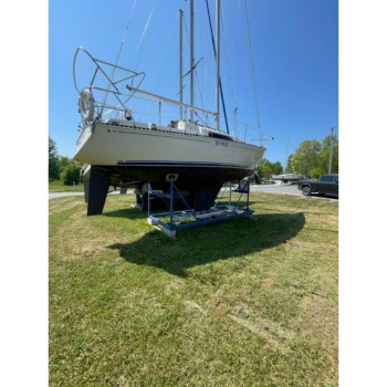 1983 C&C 29 Mark II Sailboat