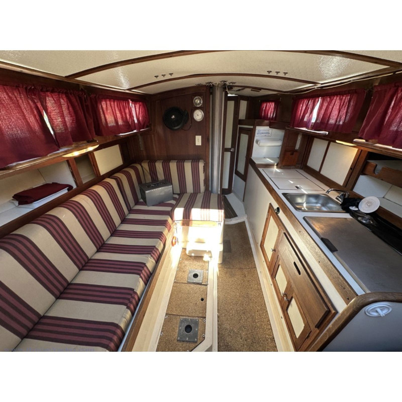 1971 Tartan 30 Sailboat