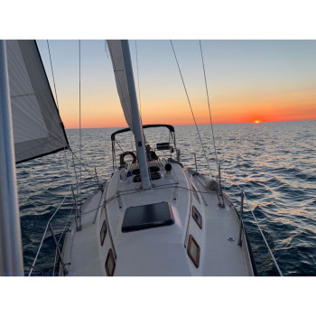 1982 Seafarer 30 Sailboat
