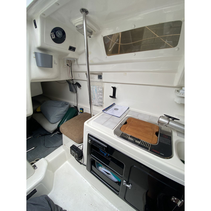 1996 MacGregor 26X – Versatile Sail & Power Cruiser