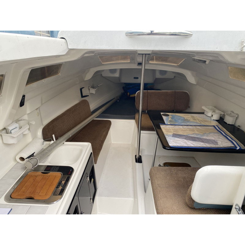 1996 MacGregor 26X – Versatile Sail & Power Cruiser