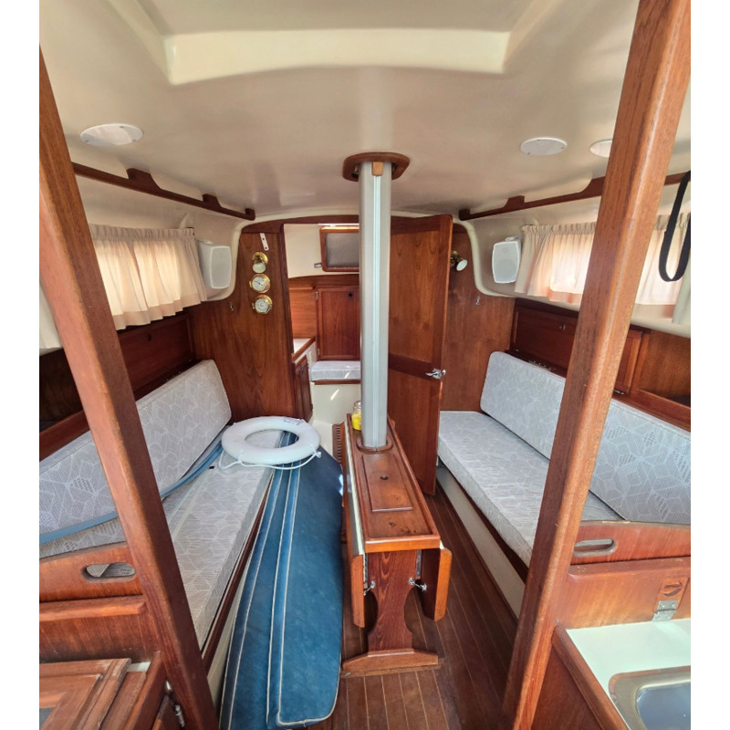 1986 Bayfield 29 Cutter