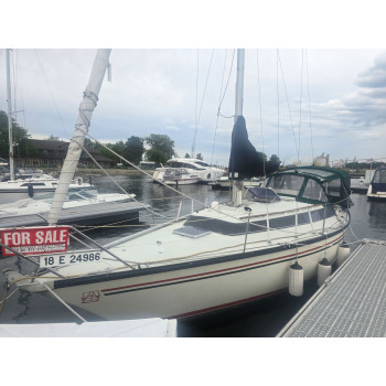 1982 Dufour 31 Sailboat