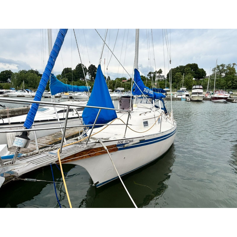 1985 Bayfield 29 Cutter