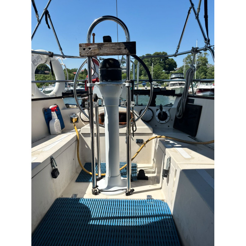 1985 Bayfield 29 Cutter