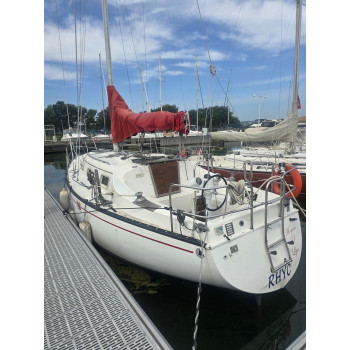 1980 Hunter 30 Sailboat
