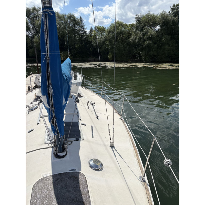 1981 Pearson Flyer Sailboat