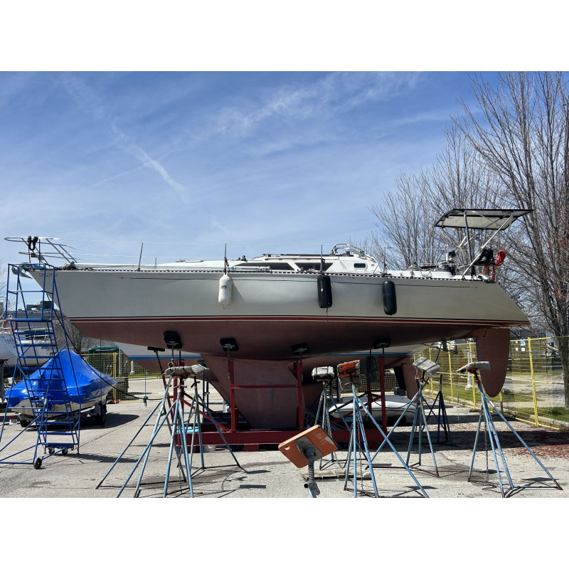 1988 C&C 38 Mk III Sailboat