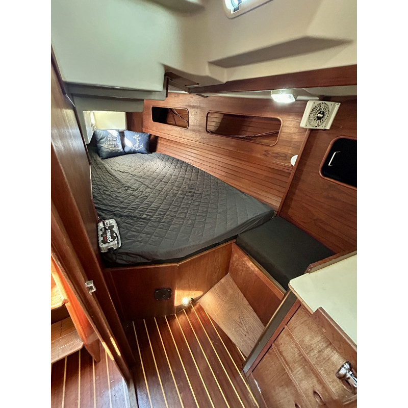 1988 C&C 38 Mk III Sailboat