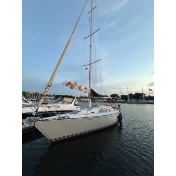 1988 C&C 38 Mk III Sailboat