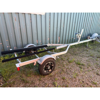 KARAVAN BOAT TRAILER USED