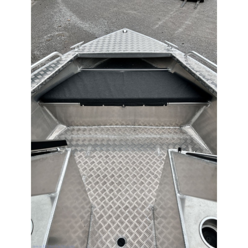 STANLEY MINK 18 DC WELDED ALUMINUM BOAT