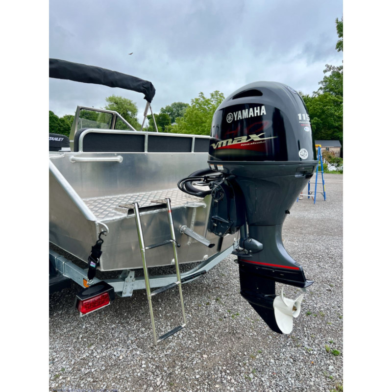 STANLEY MINK 18 DC WELDED ALUMINUM BOAT