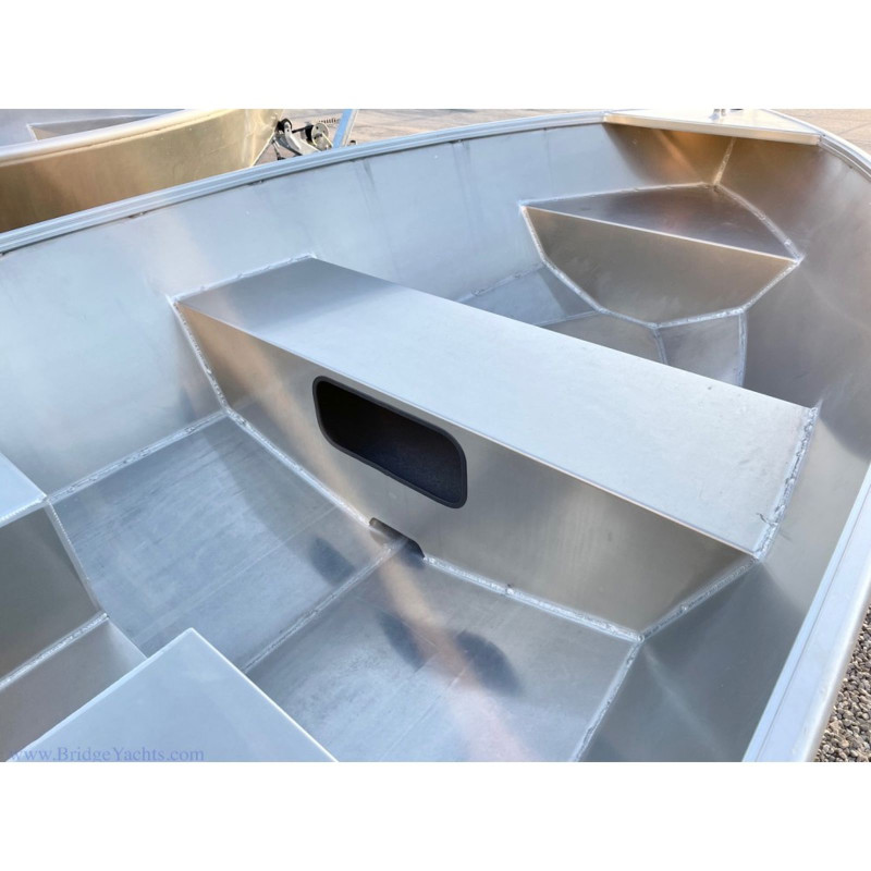 STANLEY TILLER 16 SINGLE CONSOLE WELDED ALUMINUM BOAT